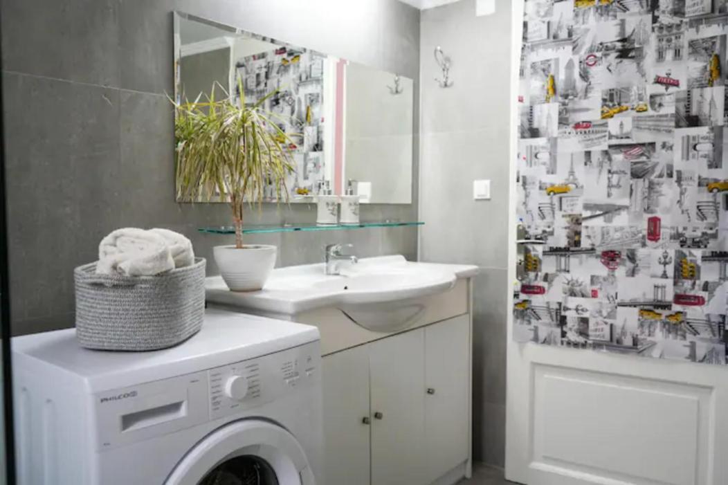 Appartement Ευχάριστο Σπίτι Στο Κέντρο Της Πόλης Του Ναυπλίου. à Nauplie Extérieur photo